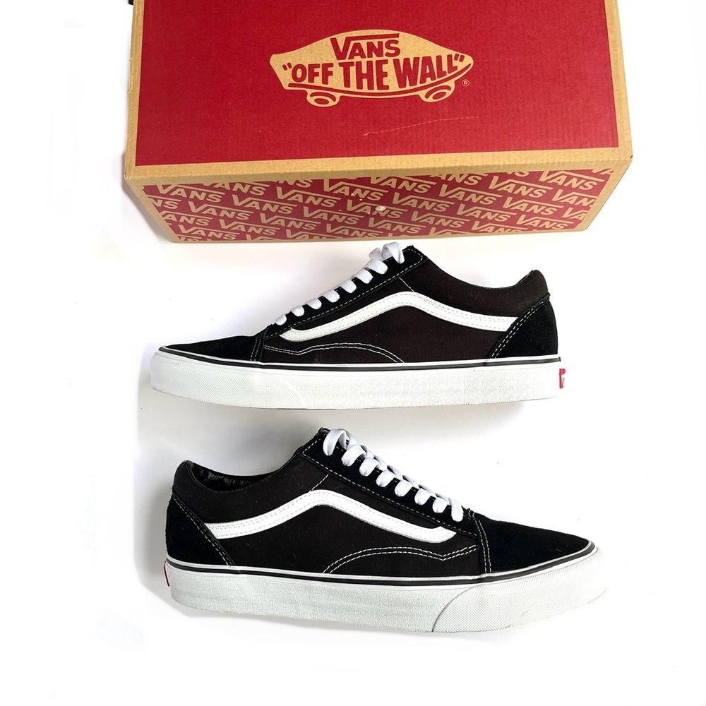 Vans Classic Old Skool | Tennis Shoes - Picture 5 of 14